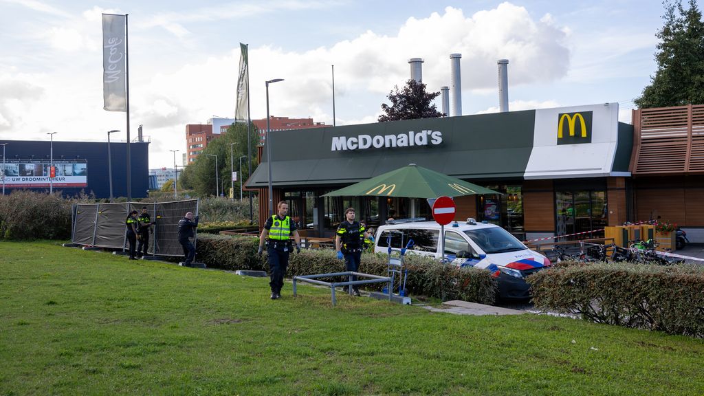 Politie schiet verdachte van beroving dood in Capelle aan den IJssel