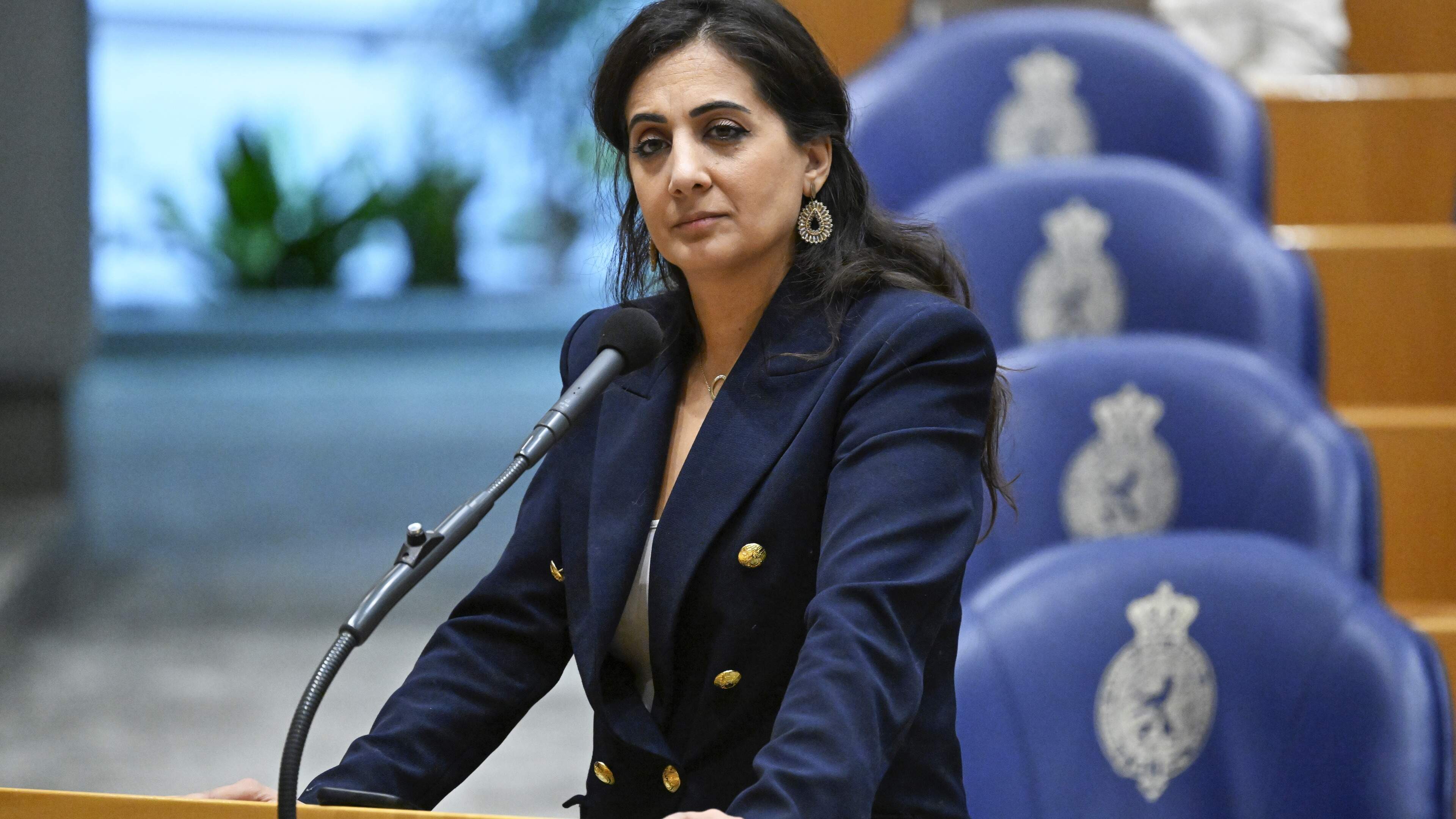 Kamerlid Songül Mutluer wil 75 miljoen extra in strijd tegen femicide: ’De tijd van wegkijken is voorbij, laat dood Lisa (17) een ommekeer zijn’