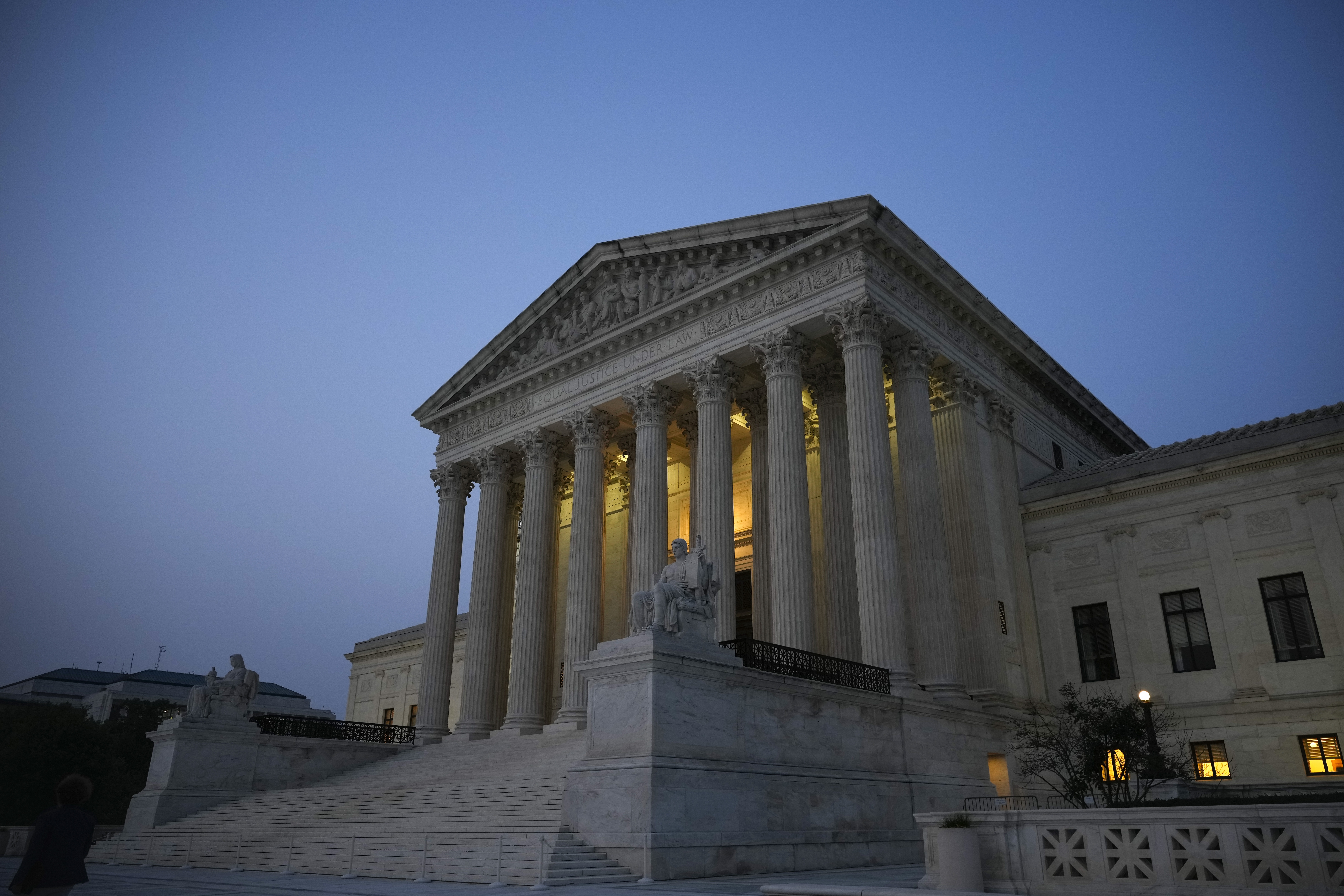 Supreme Court upholds birthright citizenship on constitutional grounds