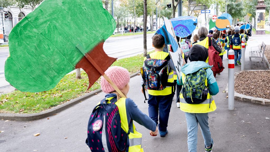 Oostenrijks parlement stemt in met hoofddoekverbod voor meisjes op school