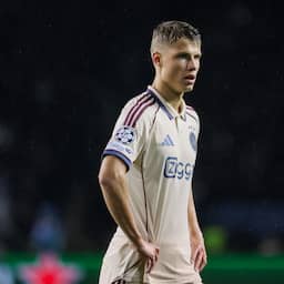 Ajax begint met Steur (17) aan Klassieker, Watanabe terug bij Feyenoord