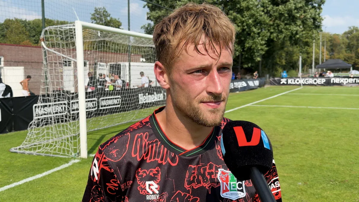 Sierhuis tempert verwachtingen: 'Wij zijn niet de favoriet tegen Olympiakos'