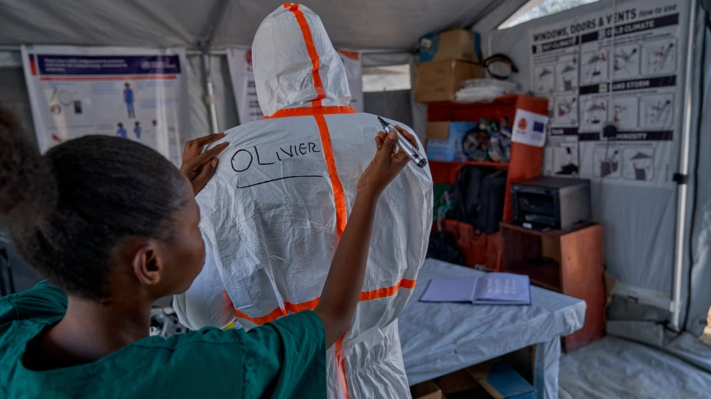 Aantal ebola-besmettingen Congo boven de 1000, bron nog steeds niet gevonden