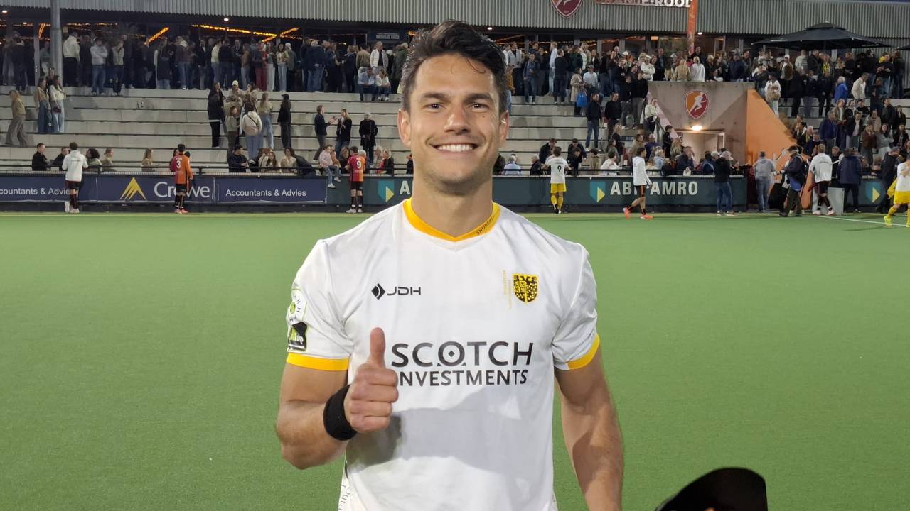 Deze hockeyprof wint beker tegen zijn toekomstige club: 'Ga niet afbouwen'