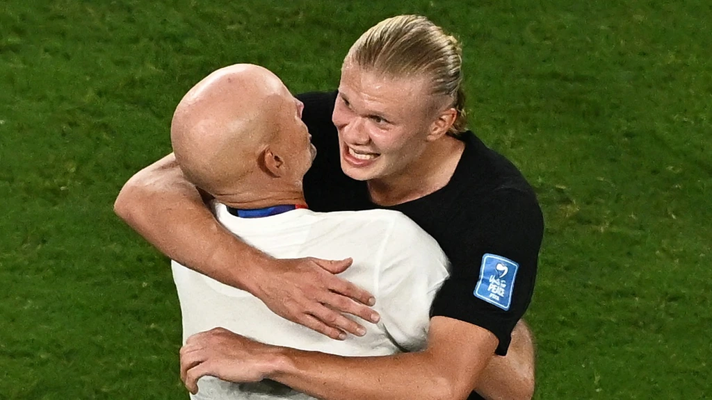 Noorwegen met scorende Haaland verslaat Senegal en plaatst zich voor volgende ronde