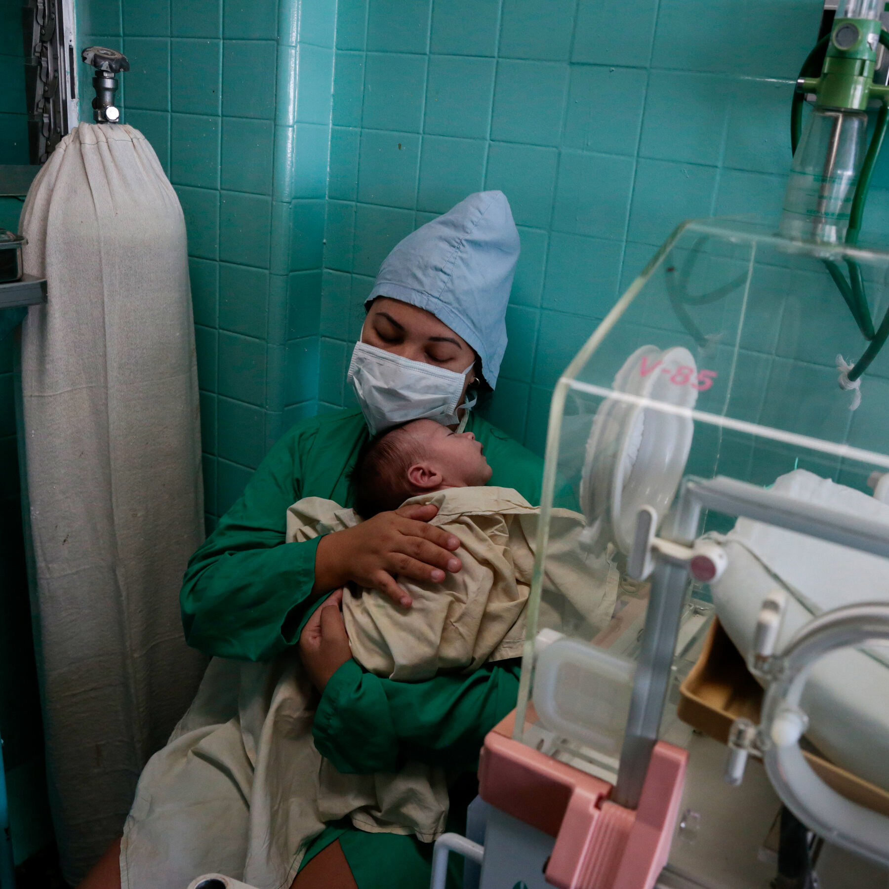 Cuban Patients Are Dying Because of U.S. Blockade, Doctors Say