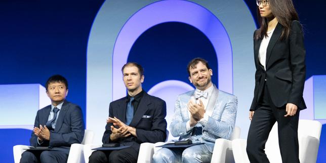 Fields medal awarded to four young mathematicians