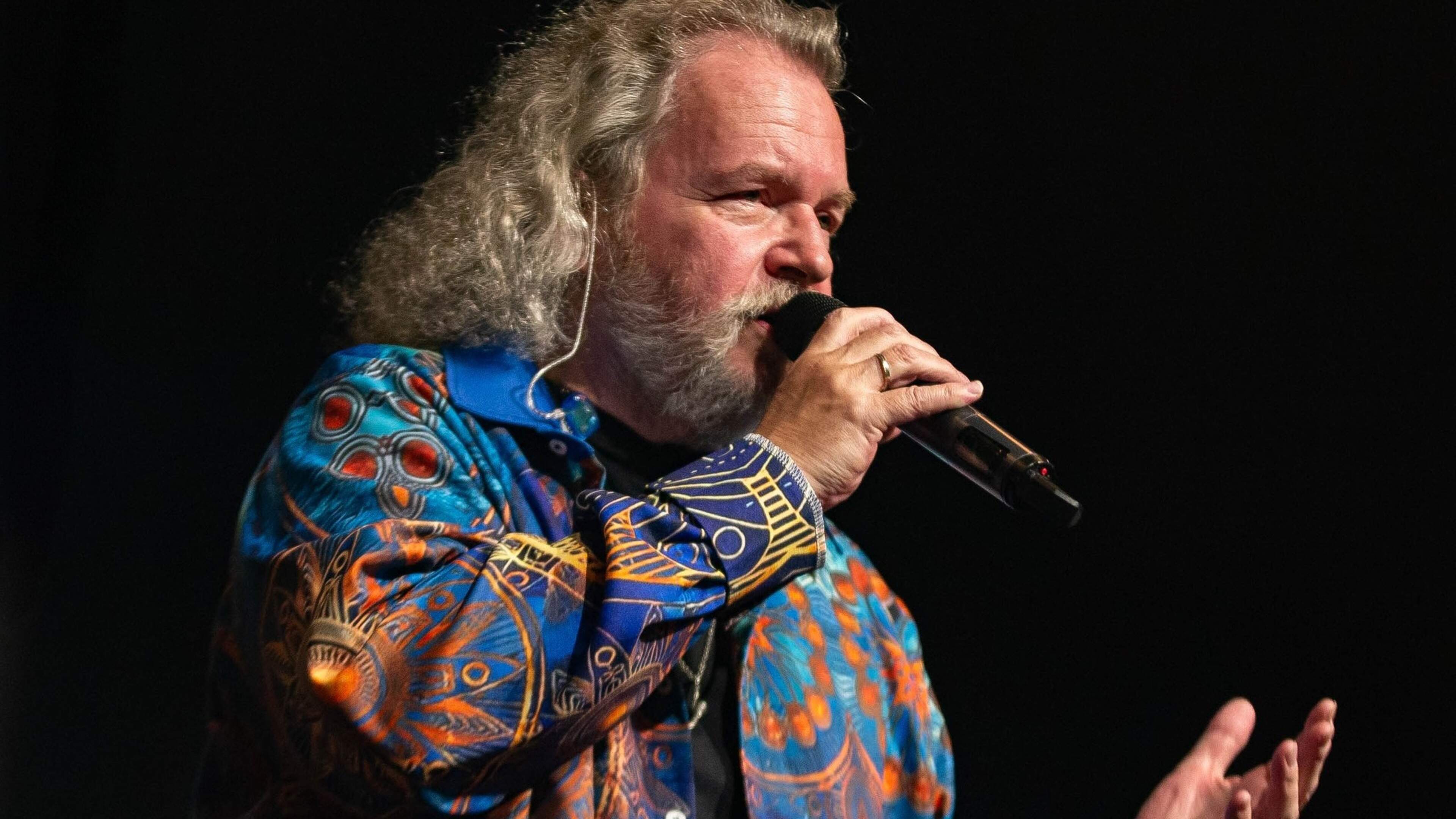 Kayak-zanger overleden: Edward Reekers (68) zong met ’Ruthless Queen’ een tijdloze rockballade