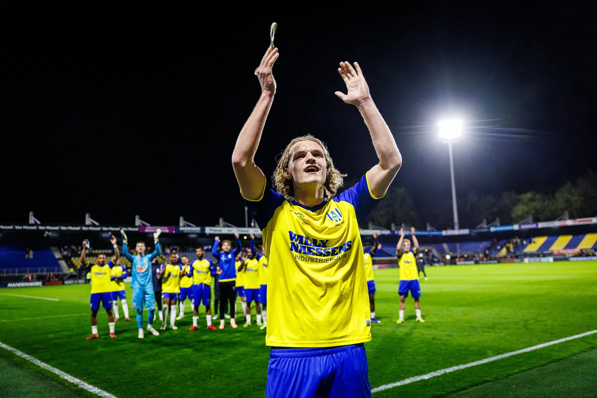 RKC-aanvaller Van der Leij rondt droomtransfer naar Stuttgart af