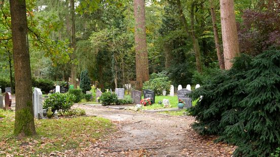 Graven aangeraakt bij seance Rusthof, OM eist taakstraffen
