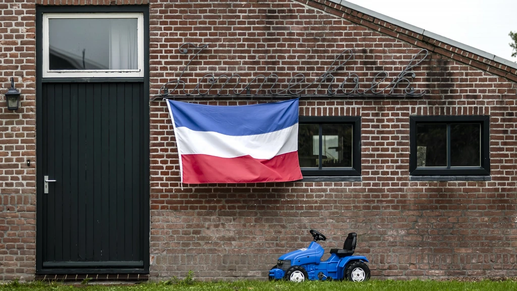 Boerenorganisaties willen met minister praten over eigen stikstofvoorstellen