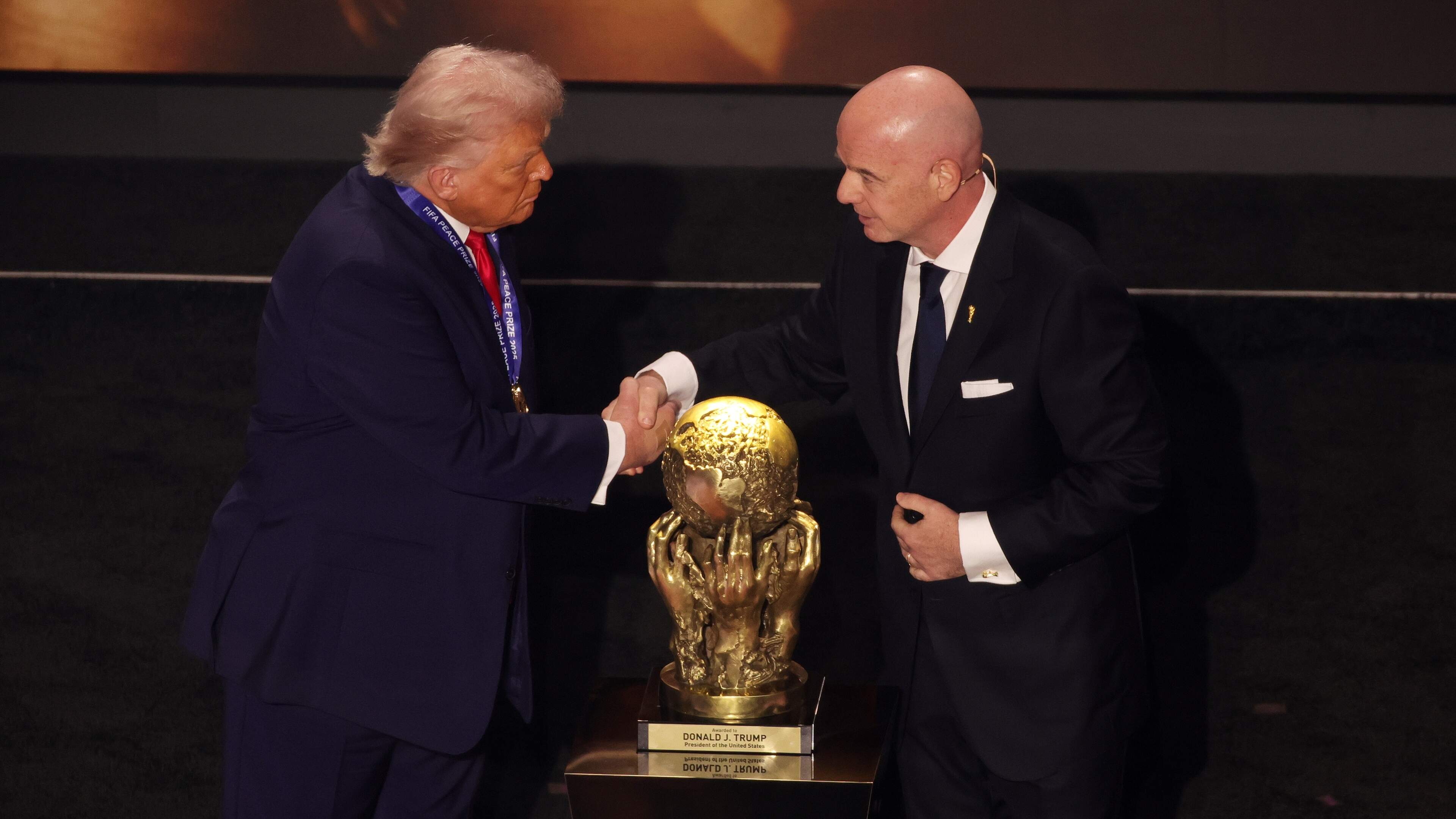 FIFA-voorzitter Gianni Infantino wil dat Iran meedoet aan WK: ’Er is geen plan B, C of D’