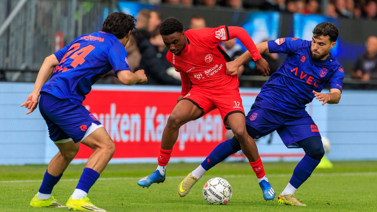Willem II steeds dichter bij promotie: overwinning in eerste halve finale
