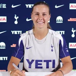 Oranje-international Victoria Pelova maakt gevoelige transfer naar Tottenham