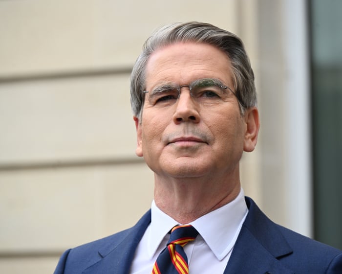 US lifts sanctions on Iranian oil at sea in bid to ease supply pressures