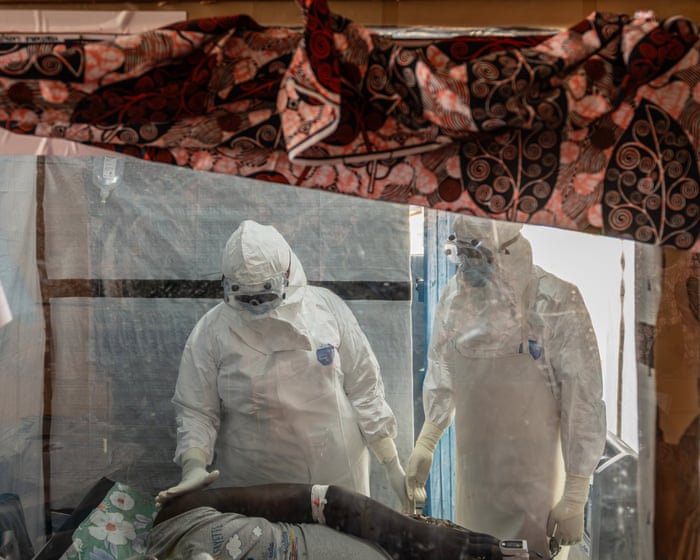 France confirms first Ebola case in doctor who had worked in DRC