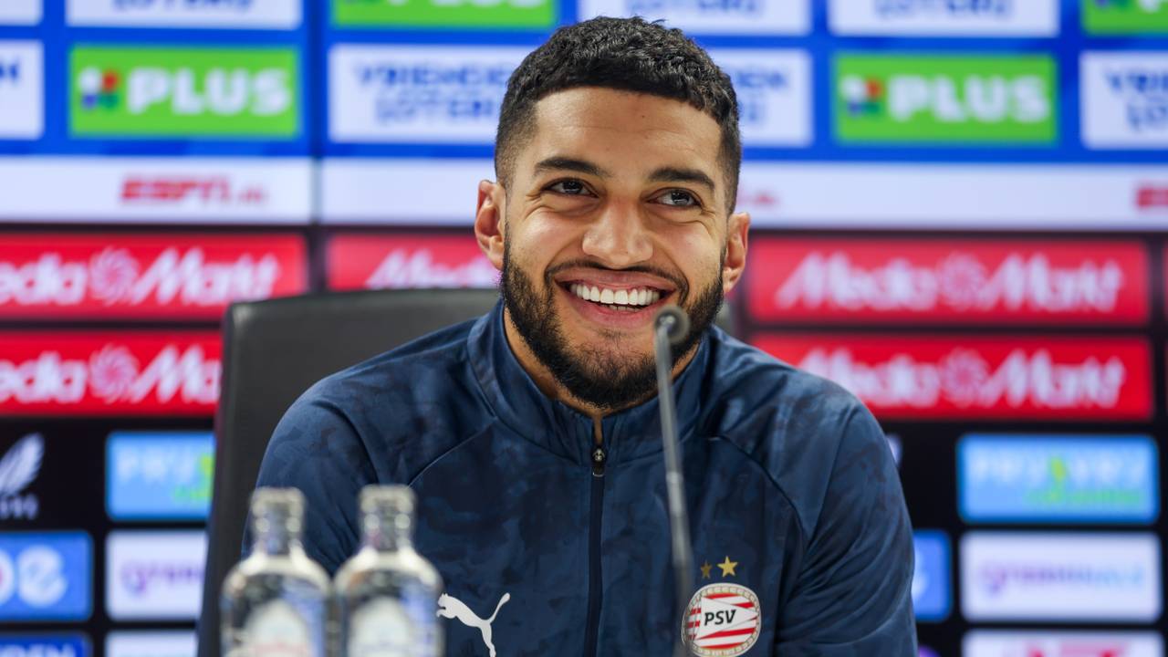 PSV verkoopt Saibari definitief voor recordbedrag aan Bayern München