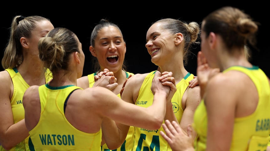 Live: Diamonds win bronze as cyclists' medal haul continues on final day