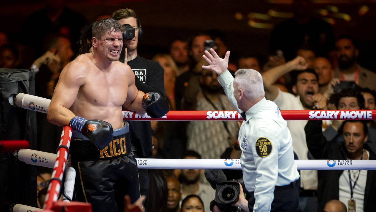 Rico Verhoeven: 'Dit was geen knock-out, laat me verder vechten '