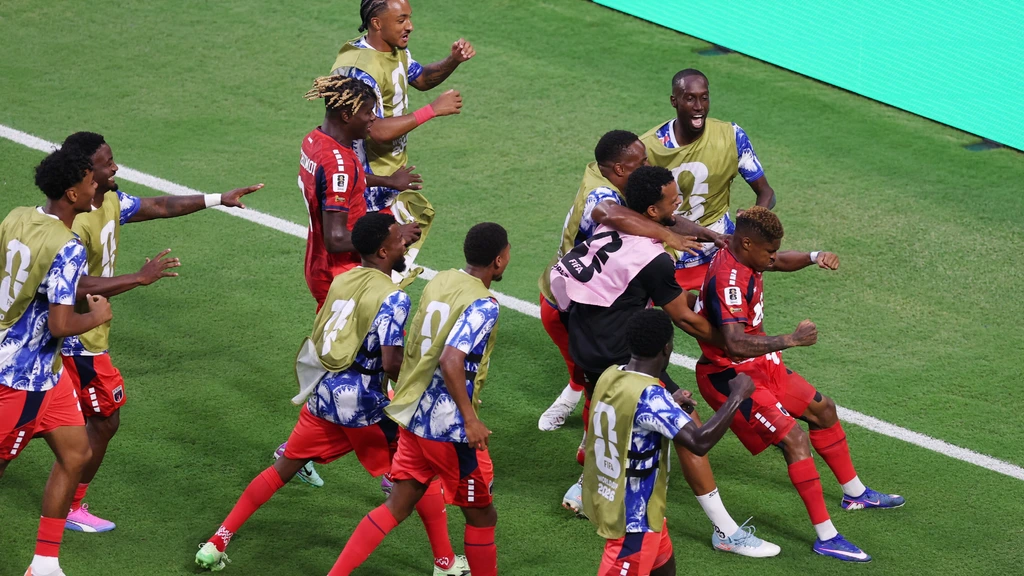 Kaapverdië straft fouten Uruguay af en pakt weer een punt op WK