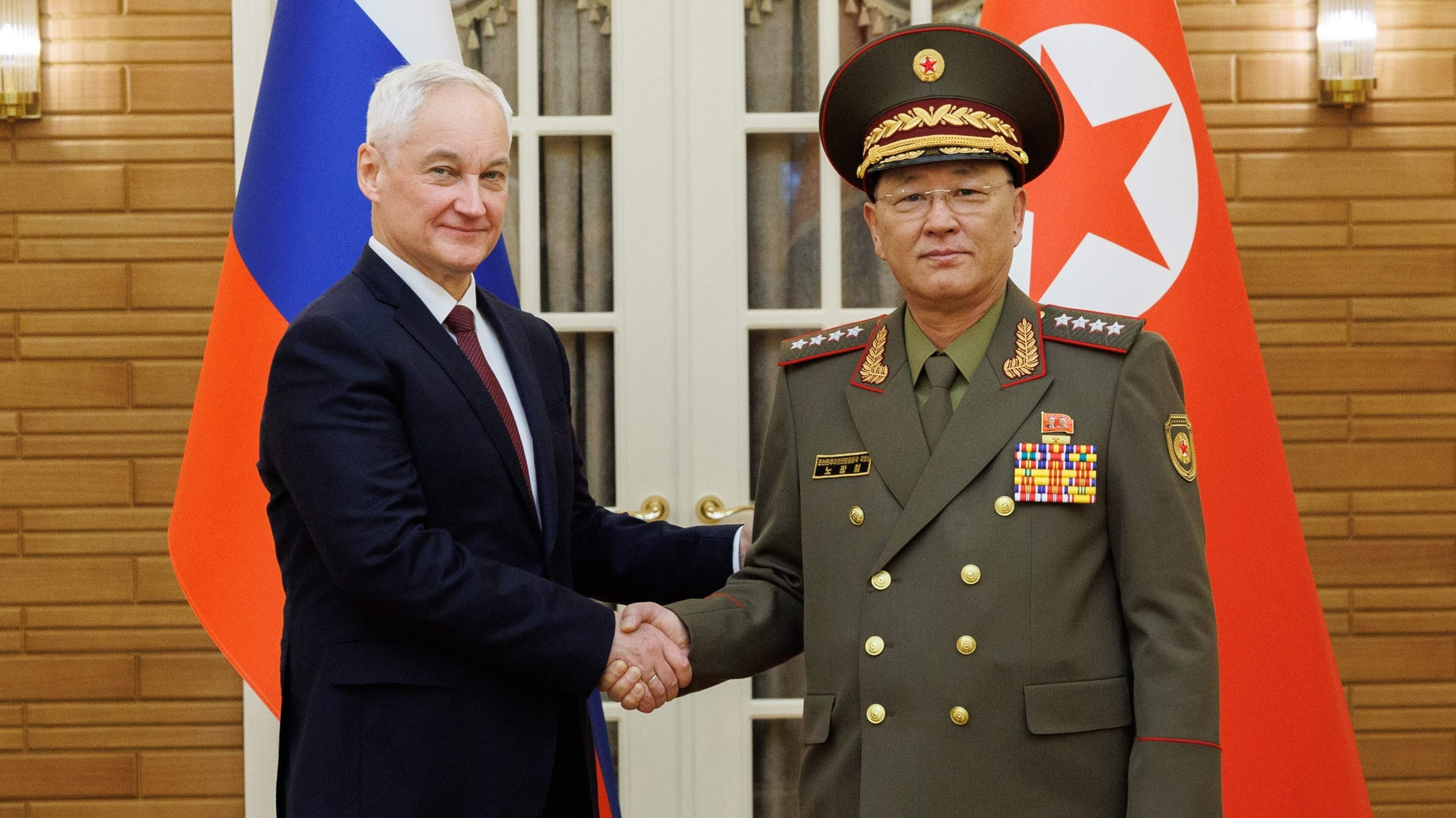 Kim Jong-un ruimt op in partijtop: Noord-Koreaanse defensieminister ontslagen én gedegradeerd