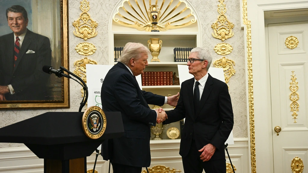 Tim Cook stopt als CEO van Apple: weinig innovatie, wel goede relatie met Trump