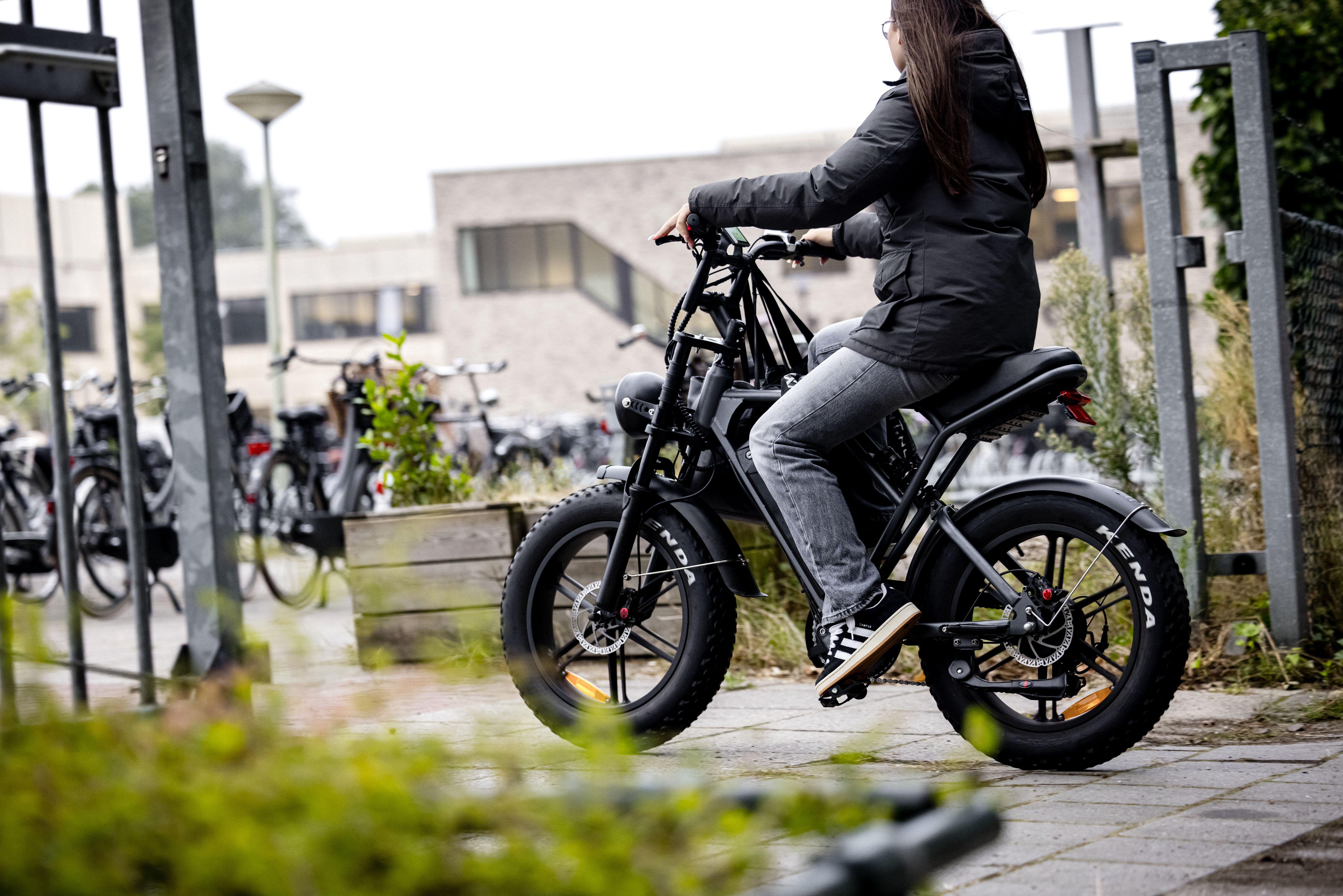 LAKS: ‘Veel scholieren last van geluidsoverlast door fatbikes tijdens eindexamen’