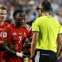 Rood Embolo in WK-duel met Argentinië volgens spelregelorganisatie onterecht