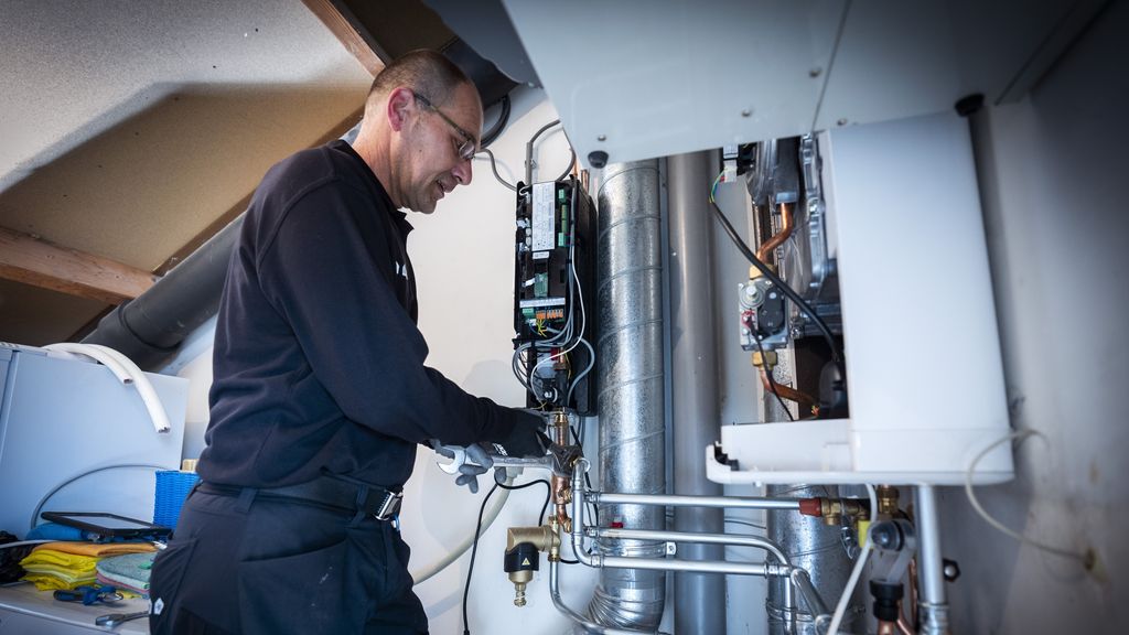 Warmtepompen weer in trek door gestegen gasprijzen: 'Mensen wakker geschud'