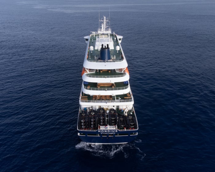 Unwell British crew member to be ‘urgently’ evacuated from cruise ship after hantavirus cases
