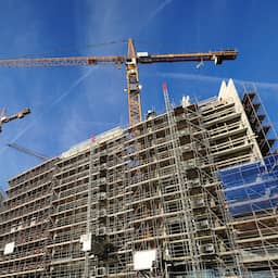 Nederlandse bedrijven investeerden in juli minder in gebouwen en vervoer