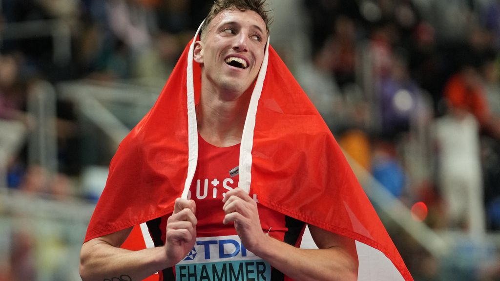 'Atleet der atleten' Ehammer pakt met wereldrecord zevenkamp goud op WK indoor