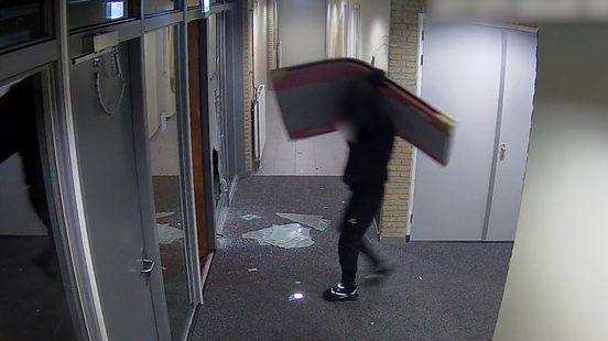 Verdachte vernieling gymzaal Soest meldt zich bij politie