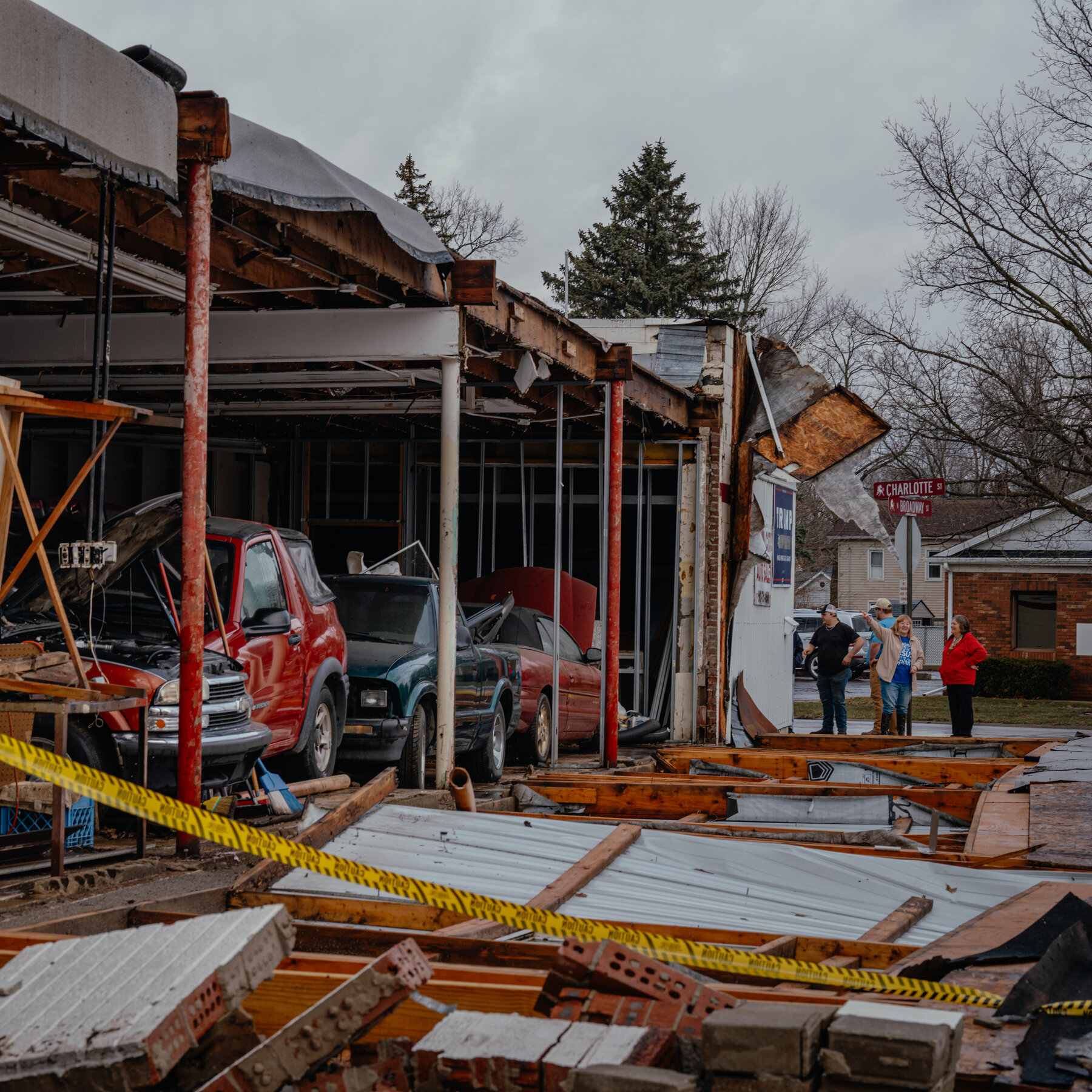 After Tornadoes Ravage Michigan and Oklahoma, Residents Survey Damage