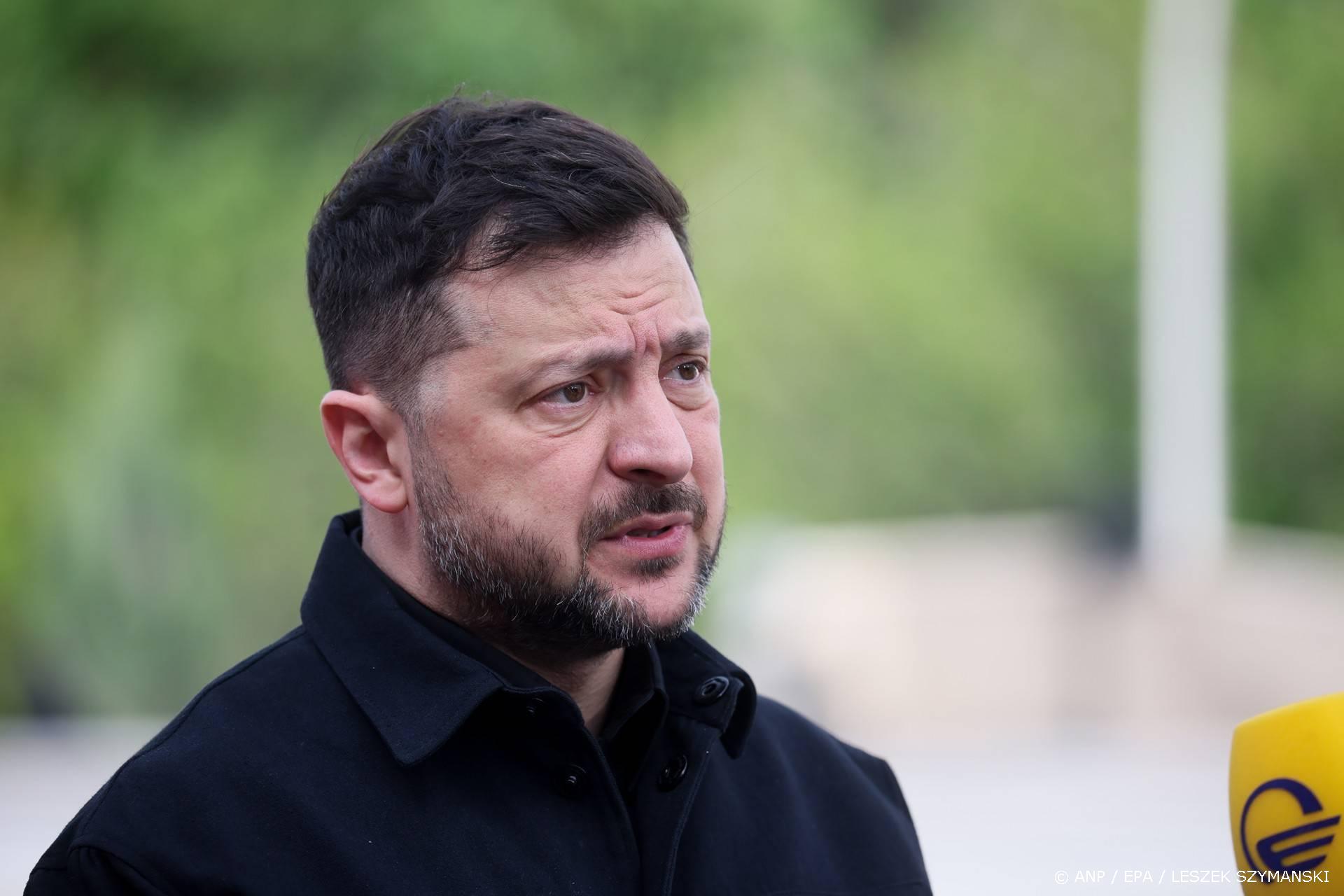 Zelensky: Rusland doet ondanks bestand geen poging vuur te staken