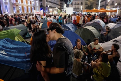 Tienduizenden de straat op in Madrid na uithuisplaatsing van bejaarde vrouw: ‘We raken onze huizen kwijt’