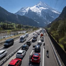 Zwarte zaterdag maakt naam waar, op hoogtepunt ruim 1.000 kilometer file