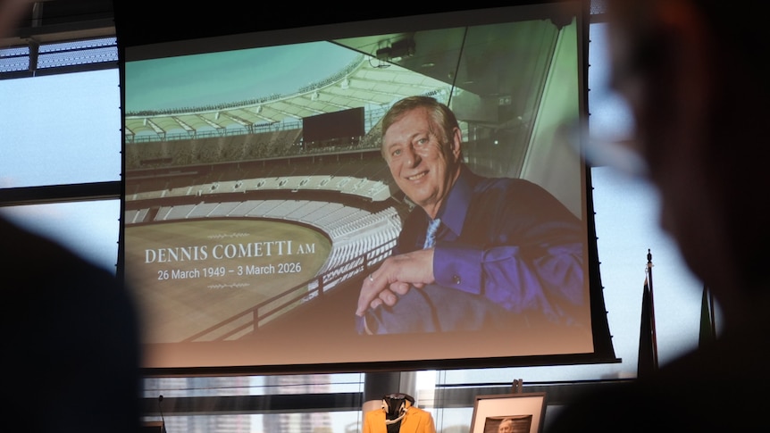 Iconic broadcaster Dennis Cometti farewelled at state memorial service