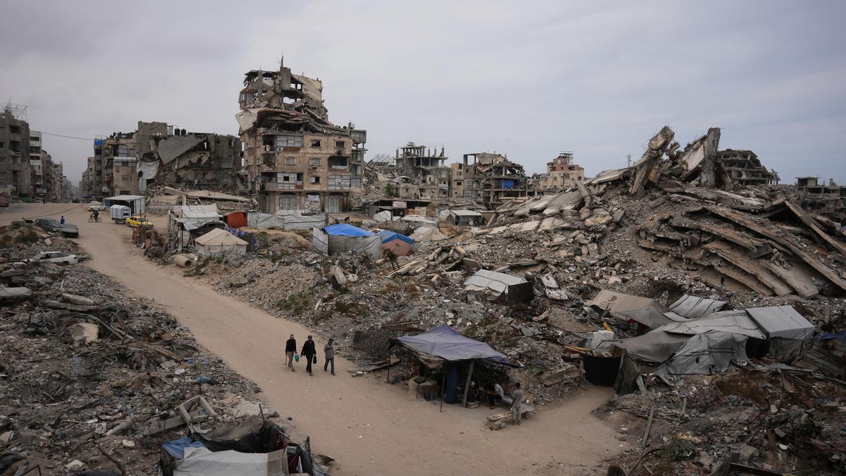 Israel targets top Hamas militant leader in Gaza strike