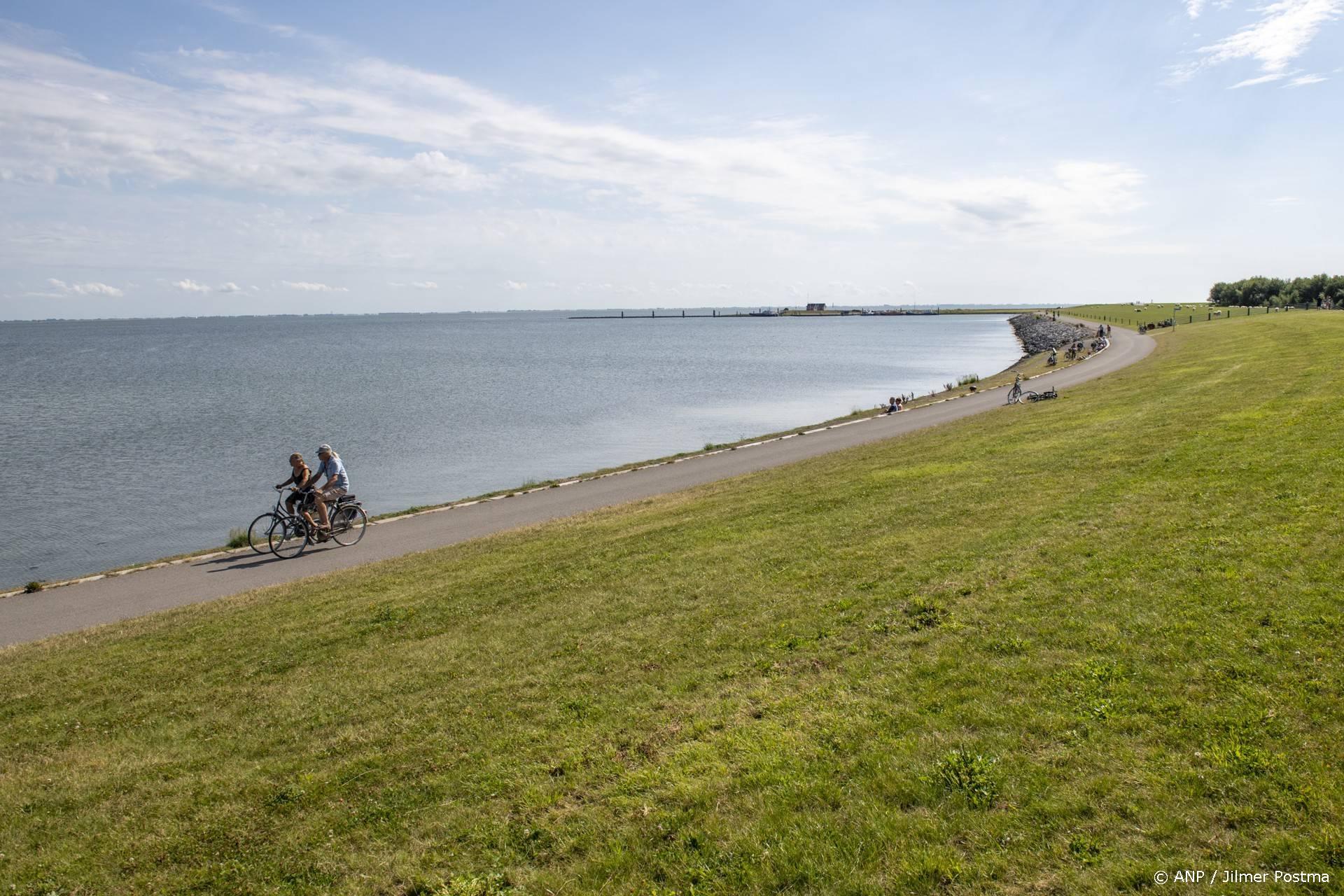 Groep wadlopers gered van het wad bij Ameland