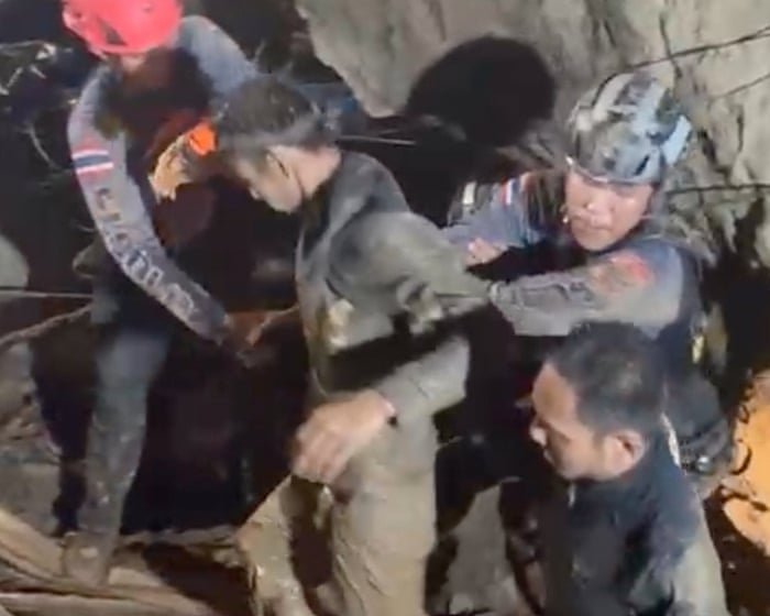 First of trapped men rescued from flooded Laos cave