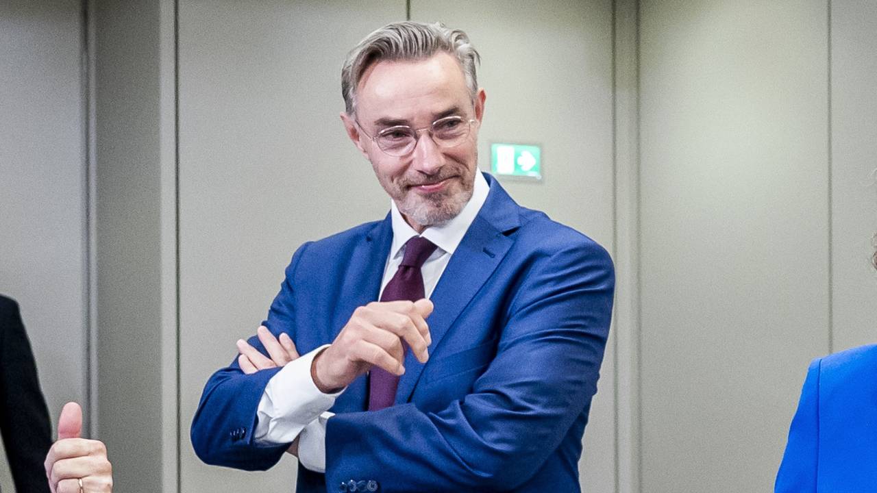 Senator vertrekt bij VVD uit onvrede over de koers, neemt zetel mee