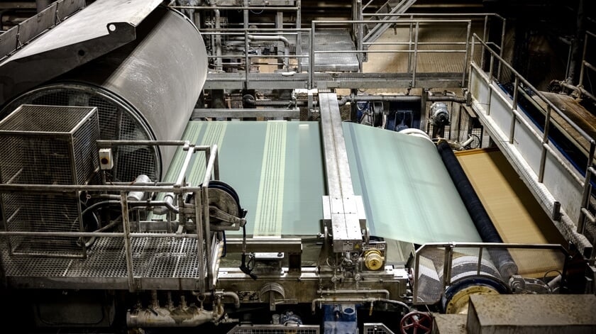 Ruim drie eeuwen oude papierfabriek, bekend van blauwe enveloppen Belastingdienst, failliet