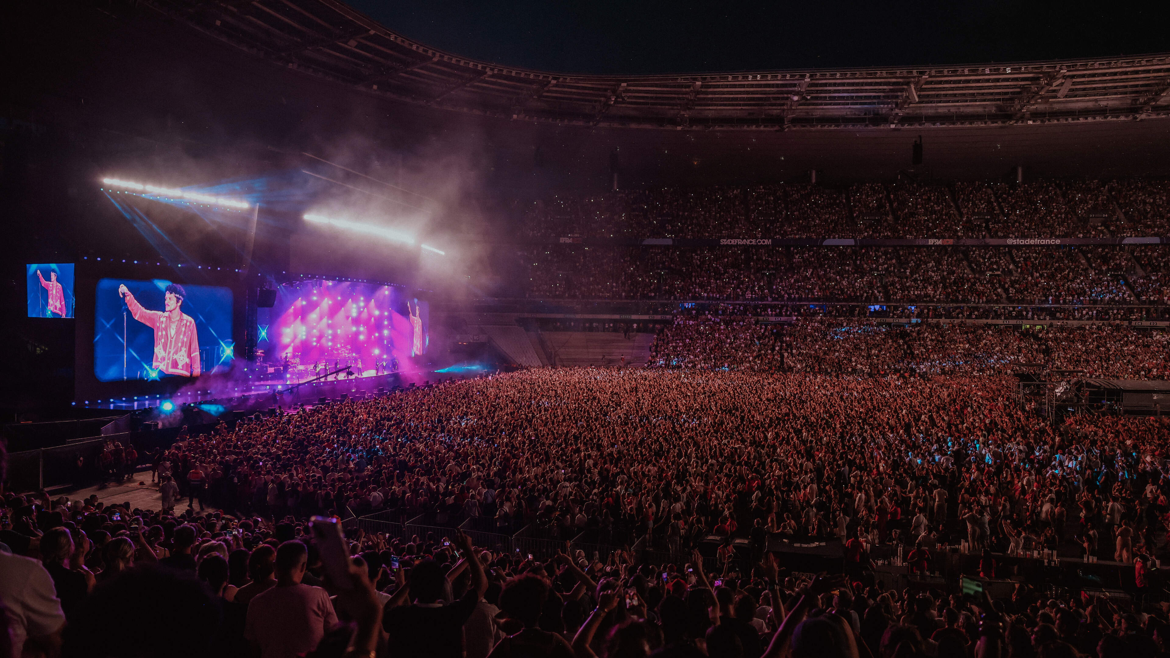 Soul, funk en ’Grenade’: Bruno Mars brengt jaren zeventig terug in Arena