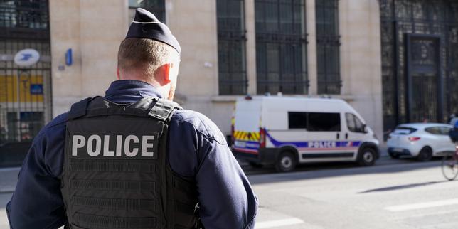 After a foiled bombing outside Bank of America in Paris, five arrests and questions over Iran's role