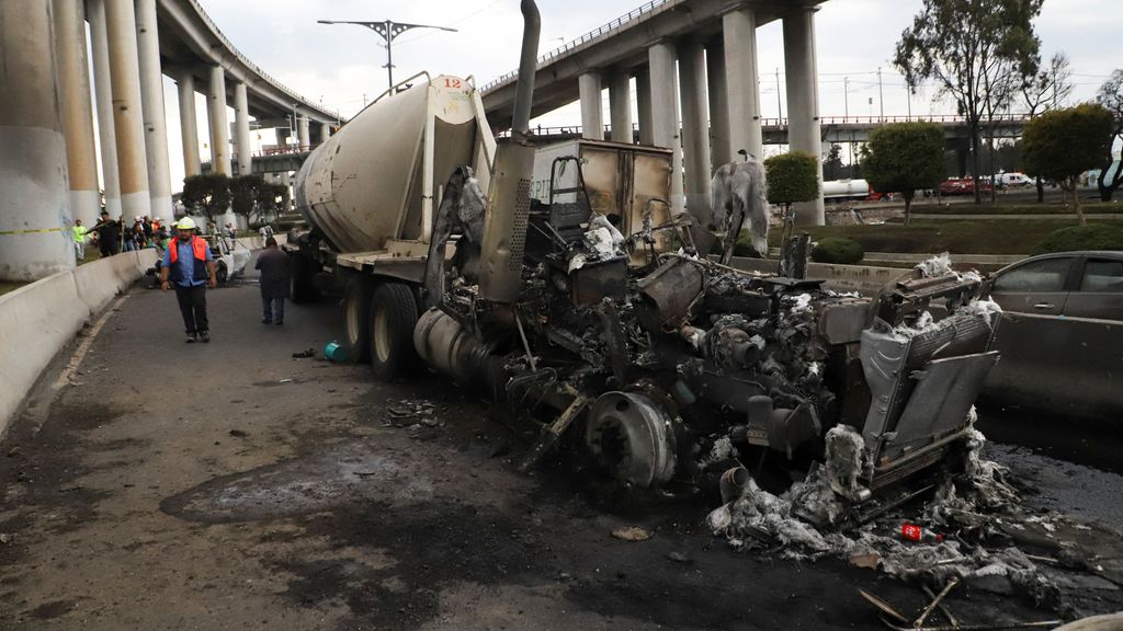 Tankwagen ontploft in Mexico-Stad: drie doden, zeventig gewonden