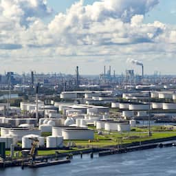 Nieuwe klimaatzaak tegen Haven Rotterdam: 'Stop met alle fossiele activiteiten'