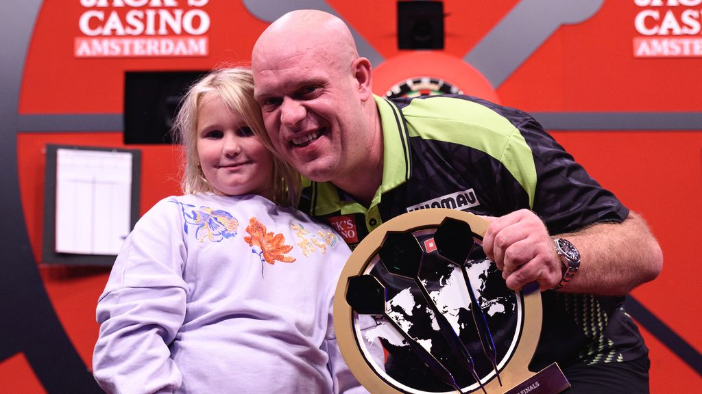 Herboren Van Gerwen wint World Series Amsterdam, zege op Littler en Humphries