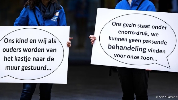 Jeugdzorg blij met compensatie gemeenten en schrappen bezuiniging