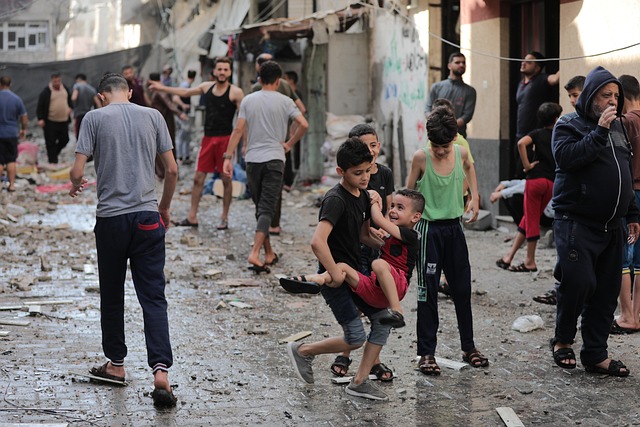 4/19: CBS Weekend News